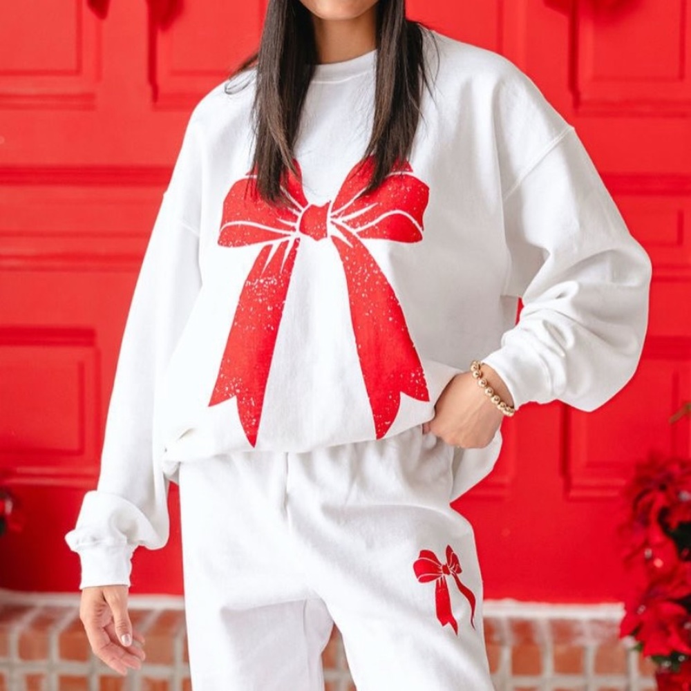 Talulah Boutique White Sweater with Red Bow Design & Back Detail - Sz M